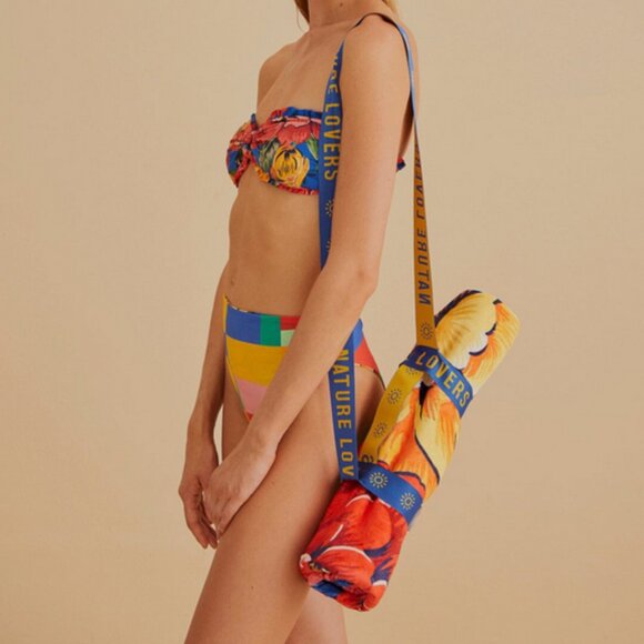 Farm Rio Winter Chita Towel NWT - Picture 2 of 8